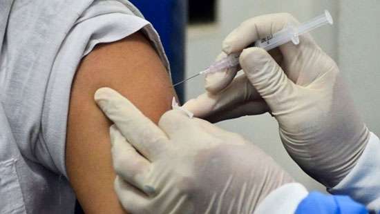 COVID vaccination drive to continue at 8 centres in Colombo tomorrow