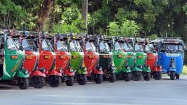 Three-wheeler registration made mandatory in Western Province from today