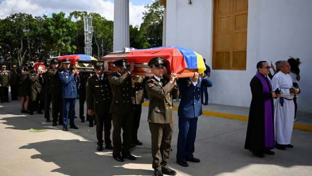 Venezuela’s interior minister says 100 people died in U.S. attack