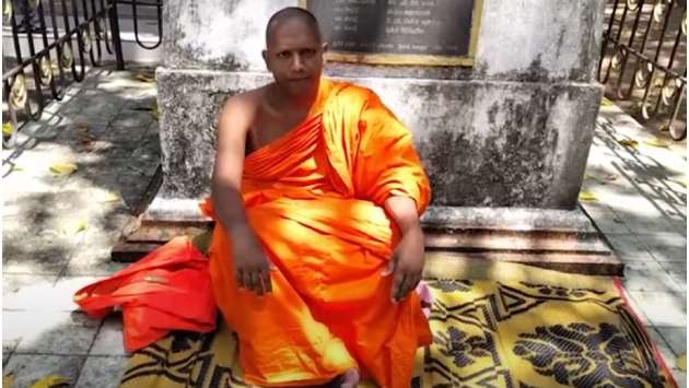 Monk begins hunger strike in Tangalle over MR’s security
