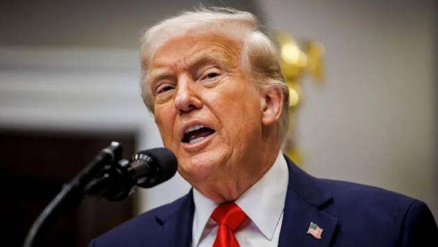 Trump issues 'last warning' to Hamas as US confirms direct hostage talks