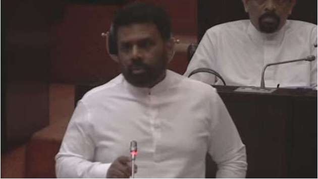 President arrives in Parliament