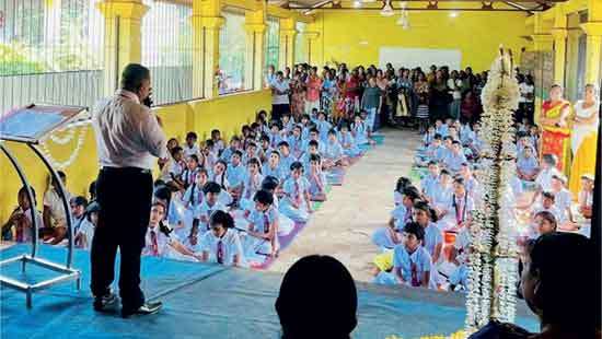 HNB Finance inspires young minds with art workshop