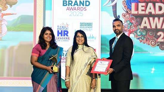 Sri Lanka Insurance Life Recognised for Excellence in CSR at Sri Lanka Leadership Awards 2025
