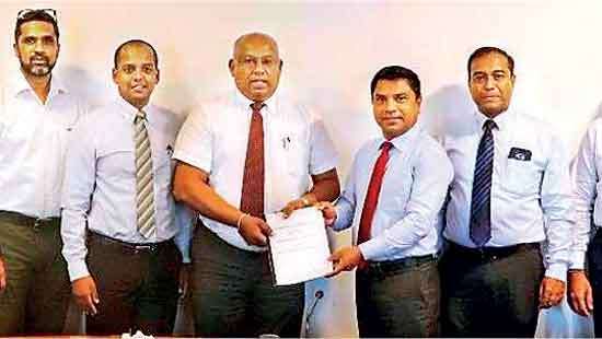People’s Leasing and DIMO partner to support country’s agriculture