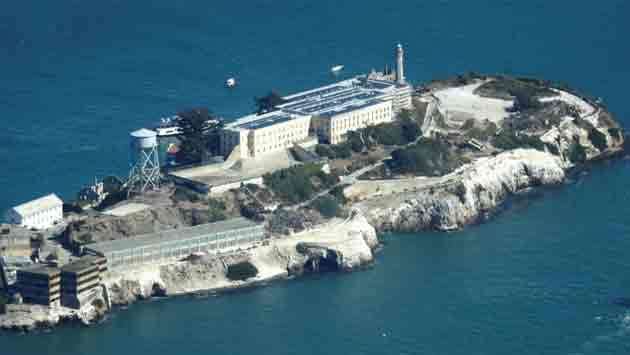 Trump orders reopening of Alcatraz prison