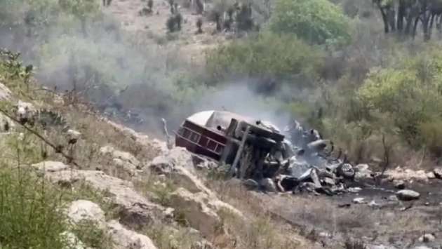 At least 21 killed in crash in Mexico, official says