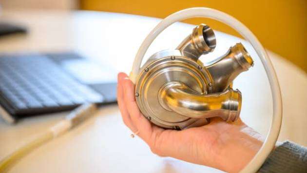 Australian man survives 100 days with artificial heart in world-first success
