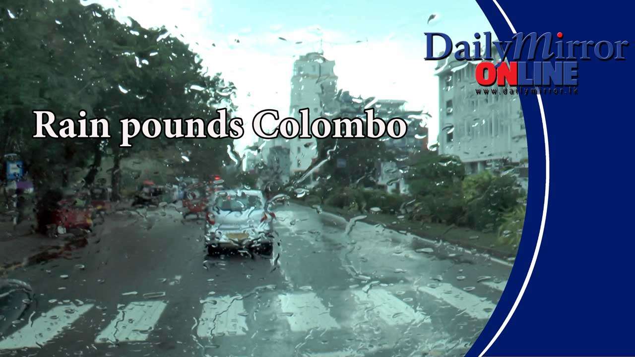 Rain pounds Colombo