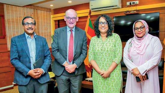 Cambridge Int’l team meets Prime Minister