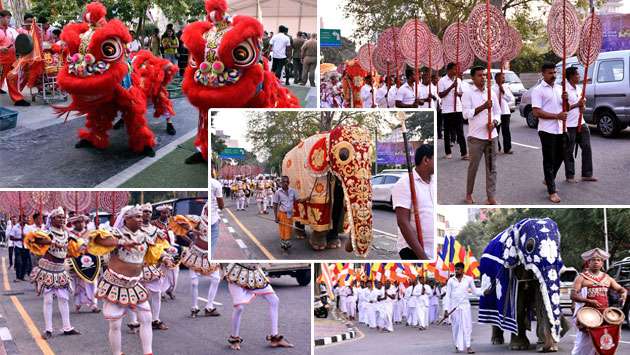 Gangaramaya Mal Perahera...