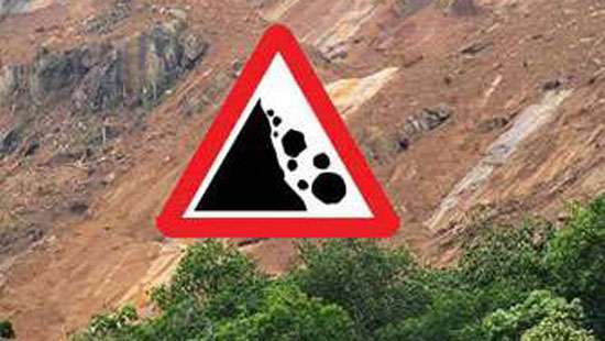 Landslide early warning issued for four districts