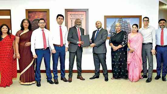 Fairway Latitude-Pan Asia Bank offer financing on luxury apartments