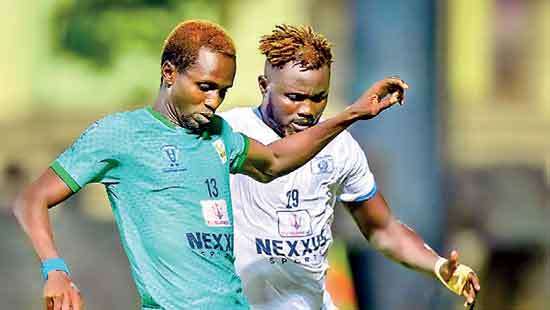 Pelicans soar as Saunders crash to first defeat