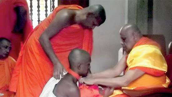 166th  Upasampada ceremonies at Asgiriya, Malwatta Chapters