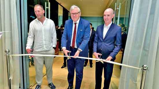 Range Rover brings experience-led luxury retail concept to Colombo