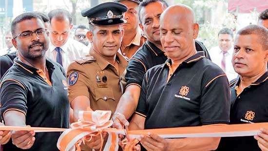 Siyapatha Finance opens newest branch in Mahiyanganaya