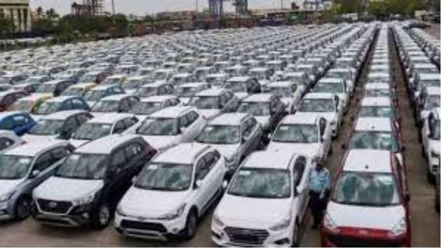 Vehicle imports surge – Less takers