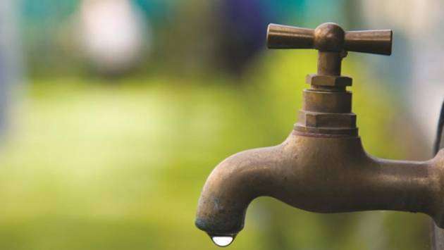 Island-wide power outage disrupts water supply
