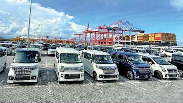 Govt earns Rs. 136 Bn from vehicle imports in first 4 months