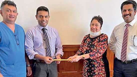 Macbertan donates accessories to Colombo South Teaching Hospital