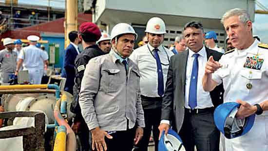 U.S. Pacific Fleet Commander visits Colombo Dockyard to explore maritime collaboration