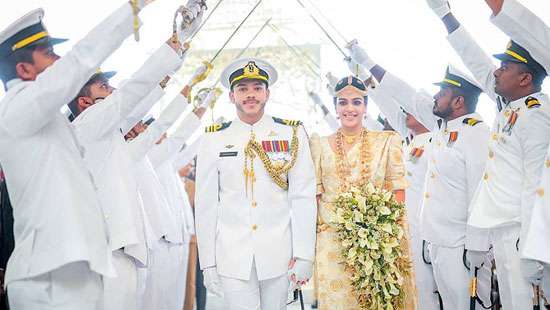 Yoshitha, Nitheesha tie the knot