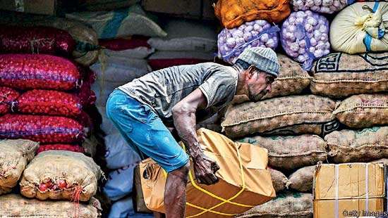 Colombo prices rise 1.2% in August, ending 11 months of deflation