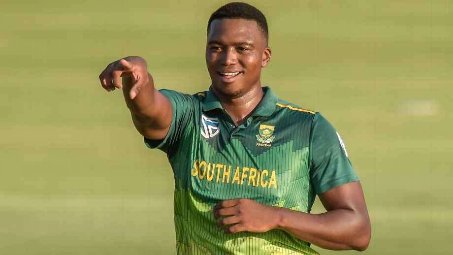 De Kock shines as South Africa thump Sri Lanka in second ODI