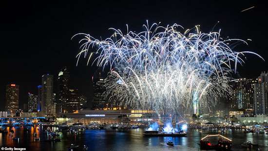 Super Bowl fever sweeps Tampa!