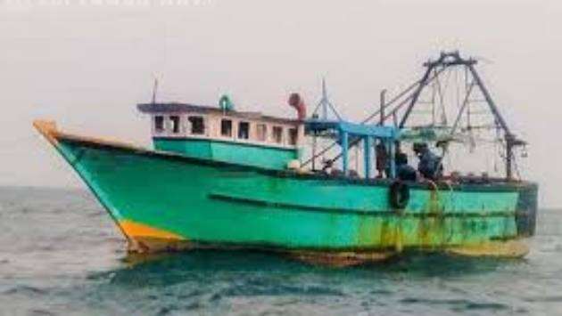 Navy seizes Indian trawler, 10 fishermen held off Mannar