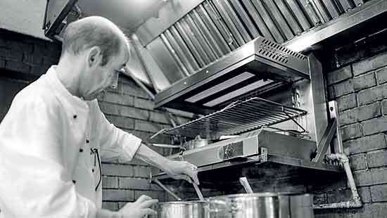 Swiss Flavours Take Centre Stage at London Grill’s 50th Anniversary Preview