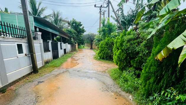 Students face hardship as Jaffna university hhostel road falls into disrepair