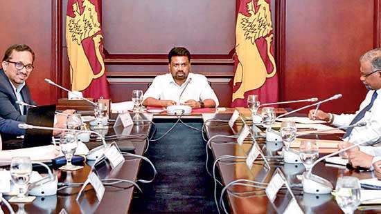 Govt. eyes long-term plan to tackle export sector challenges