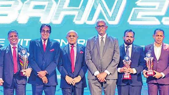 CEAT Kelani honours top dealers with ‘Autobahn 2.0’ convention & awards