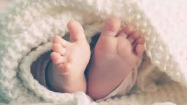 Newborn baby found abandoned in paddy field at Mawathagama