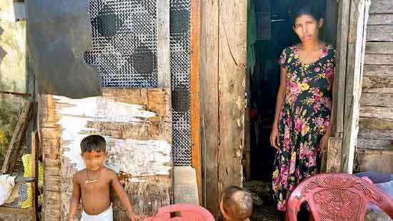 Plight of women in poverty beneath the façade of Colombo’s splendor