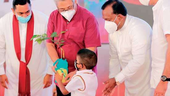 President inaugurates “Kekulu Thuru Udanaya”