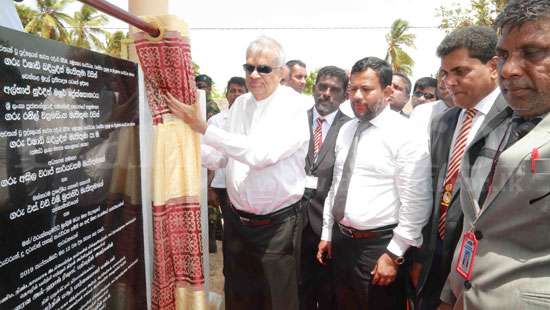 PM in Mannar