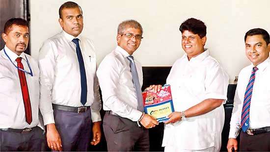 People’s Leasing & Finance continues support for Kandy Esala Perahera