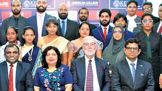 ACHE-Seneca Polytechnic collaboration makes Canadian degrees more affordable for SL students