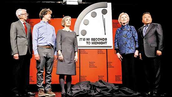 Ukraine: The Doomsday Clock moves closer to a nuclear catastrophe