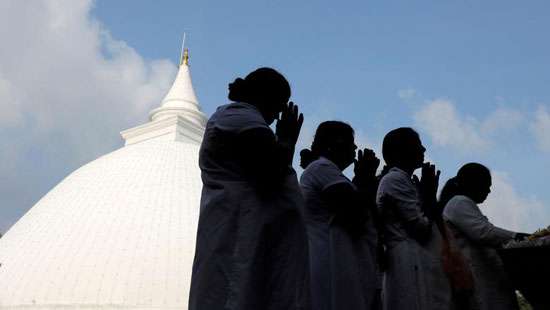 Temples to go dark on Vap Poya