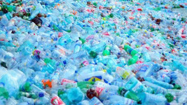 Govt tightens controls on plastic imports