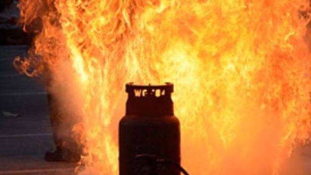 Domestic gas cylinder explodes: Two injured