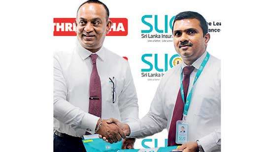 Sri Lanka Insurance introduces new insurance policy for Three Sinha roller doors