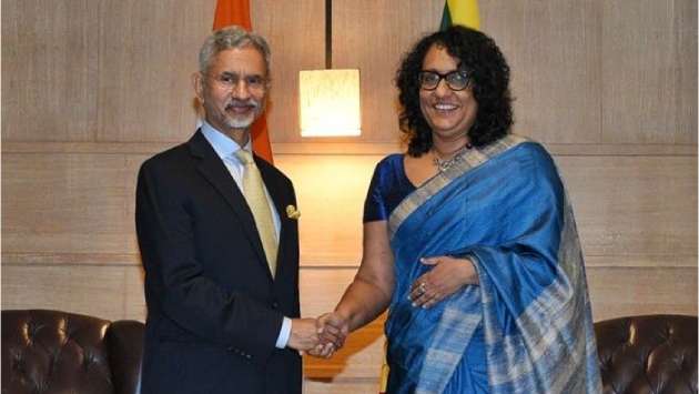 PM Harini meets Jaishankar