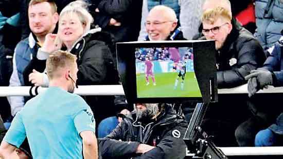 Large majority of football followers want video referee out