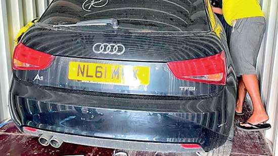 Customs seize three illegally imported used cars