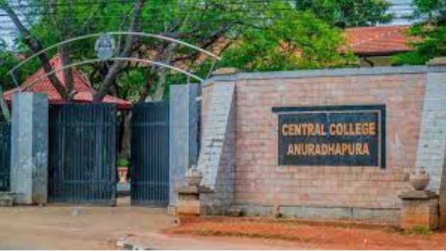 SC orders to address overcrowding at Anuradhapura Central College